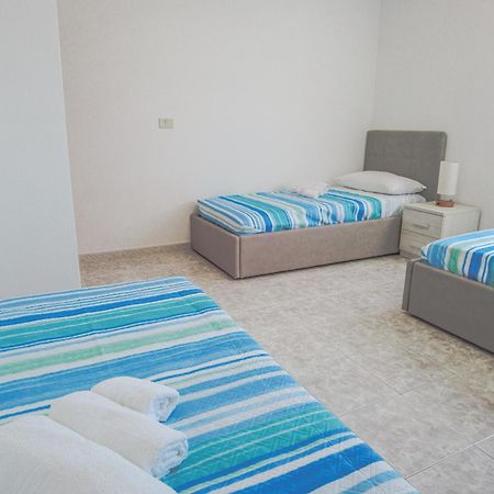Budget Beds Альгеро Екстер'єр фото