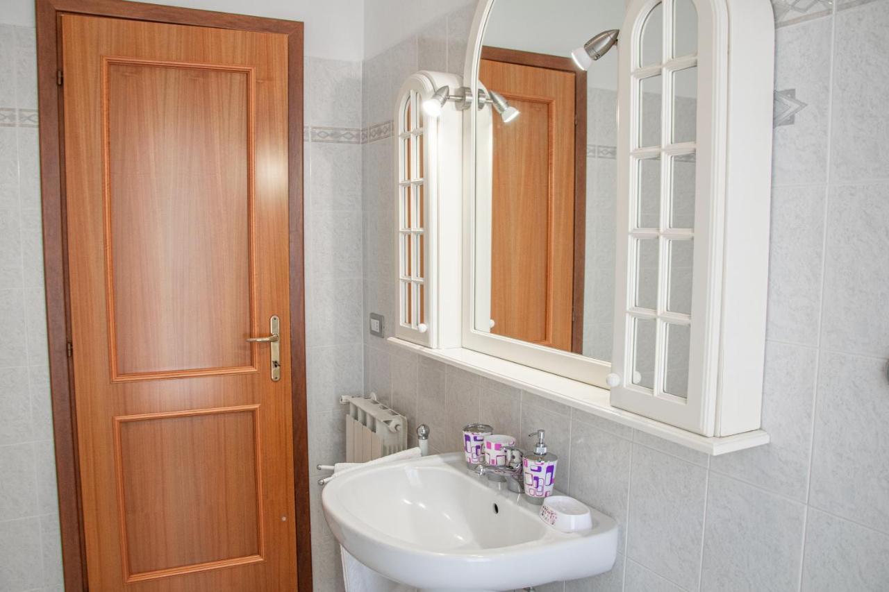 Budget Beds Альгеро Екстер'єр фото