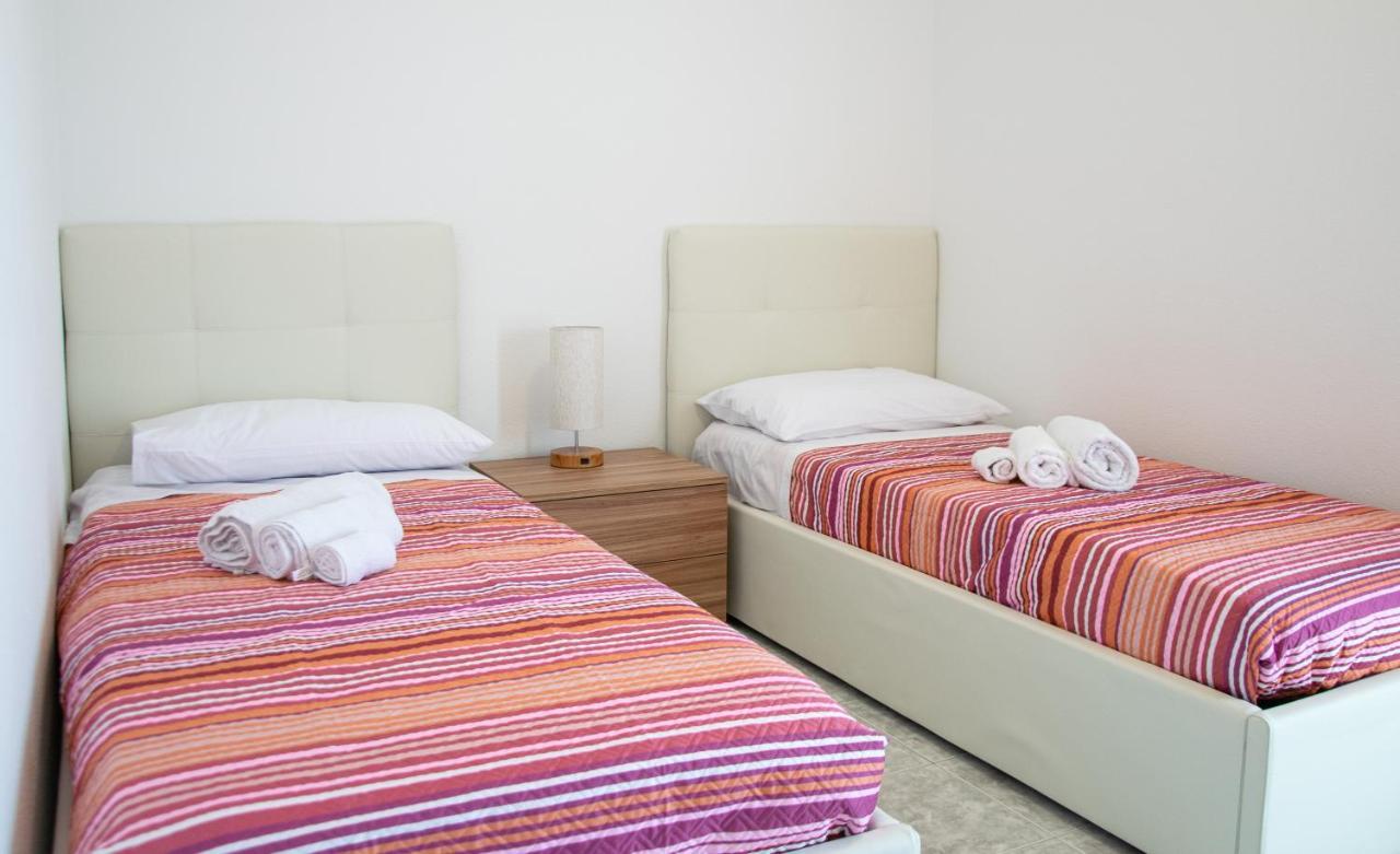 Budget Beds Альгеро Екстер'єр фото
