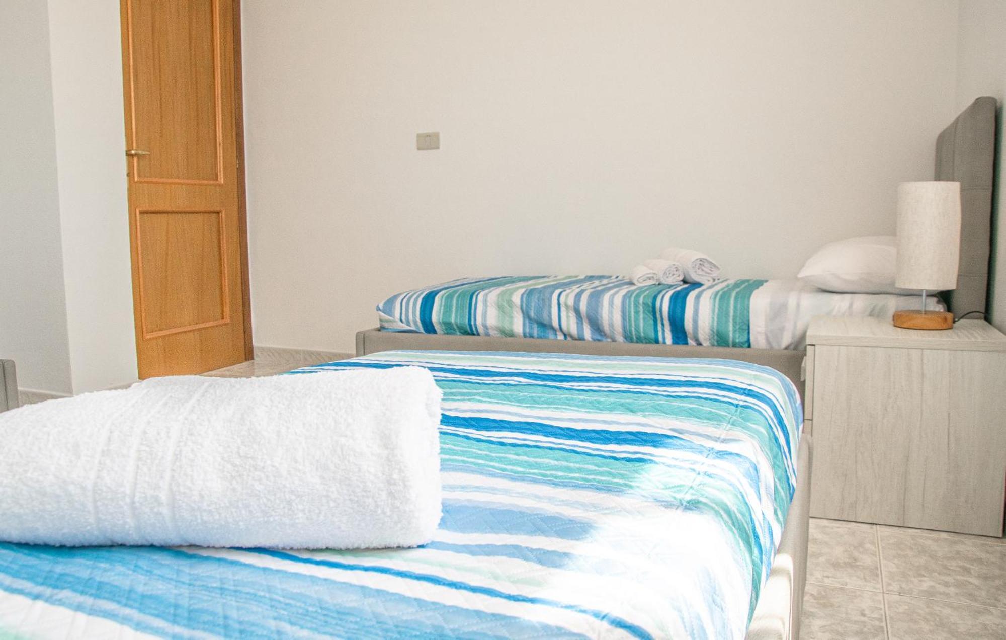 Budget Beds Альгеро Екстер'єр фото